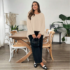 Plus Size Loose Fit T-Shirt with Bow Detail – Comfortable Autumn and Winter Blouse (F00290773)